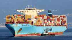 Maersk Halifax (Тип Maersk Hong-Kong (H-Class), проект (Hyundai), Сингапур); Lukas (Проект Damen Stan Tug 2608, Риека)
