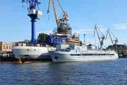 Николай Зубов (Проект 23550, шифр «Арктика», ВМФ России); Волна (Проект 1891, Санкт-Петербург)