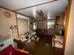 OT-2419 (ОТ-2400 type, H-3290 design, Nizhny Novgorod); Miscellaneous — On-board photos — Internal compartments